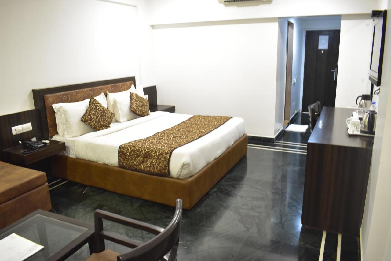 Shilpi Hill Resort Saputara Luaran gambar